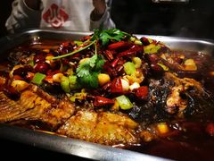 -辣尚瘾·烤鱼·新川菜(交大直营店)