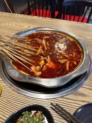 -Oasis Beauty水磨坊科技美肤中心