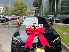 -上海星瀚奔驰4S店(红柳路店)