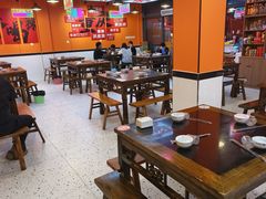 -金渝海鲜烧烤万州烤鱼店