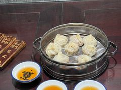 冷冻手工小笼包-老温州馄饨担(东游大厦店)