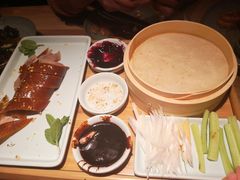 金牌烤鸭-青年公社烤鸭(滨湖银泰店)