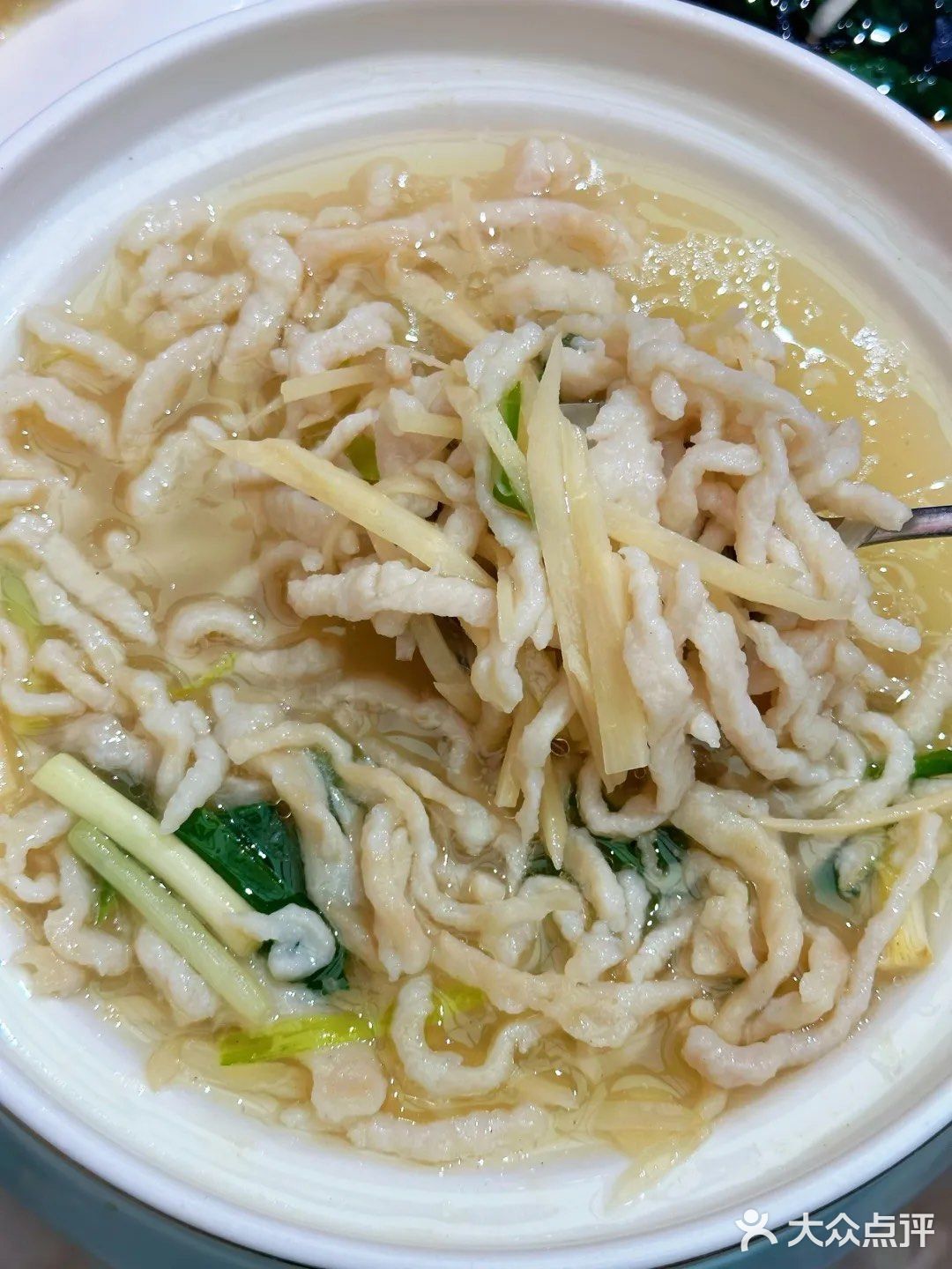 建议直奔这家鲁菜馆 老济南人私藏的大明湖附近的鲁菜馆