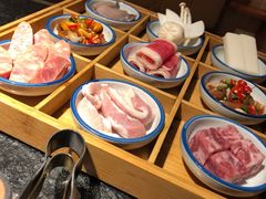 -嘿嘟嘟·肋条烧肉放题(爱融荟城店)