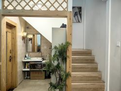 -依灵瑜伽普拉提连锁