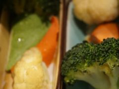 -唐拉雅秀酒店-西锦汇空中BBQ·思创餐厅