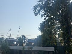 -Palate Angkor Restaurant & Bar