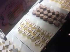 小蛋糕-比格比萨自助(永旺梦乐城店)