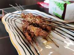 -许哥东北烧烤·铁丳烤串·宫后夹肉(繁花中心店)