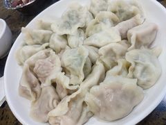 芹菜牛肉水饺-周家大连水饺(美专校街店)