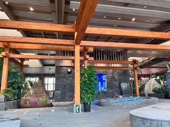 -弘安丽水温泉酒店