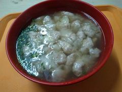 -张阿三馄饨店