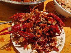 -琥珀老六龙虾(四里河店)