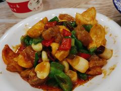 -江城燕子大排档(江汉路步行街店)