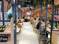 大堂-辣小妮de川菜馆(红旗Mall店)
