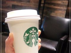 -星巴克(东莞常平富盈广场店)