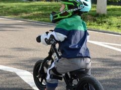 -八爪矩阵极限运动馆·儿童平衡车·感统训练(南海子公园校区)