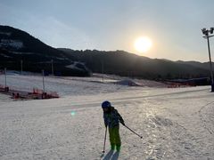 -鳌山滑雪度假区