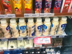零售区-全家便利店(东直门店)