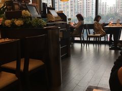 大堂-必胜客(江桥万达店)