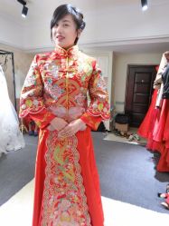 点击看大图 婚纱-爱伊人婚纱礼服美妆馆