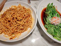 -初蓉丨遇见新川菜(亲贤街荣耀店)