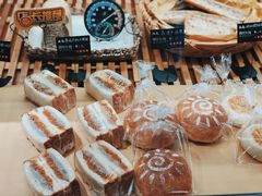 -啊噗吐呦现场烘焙(麦凯乐店)