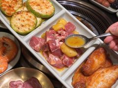 -梨花自助烤肉(西三旗万象汇黑金店)