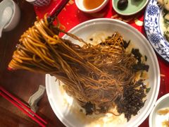 梅干菜拌面-孔乙己酒家(虹桥路店)