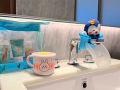 -深圳国际会展中心希尔顿酒店(前海华发冰雪世界店)