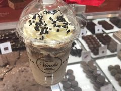 -VENCHI 闻绮(上海佛罗伦萨小镇店)