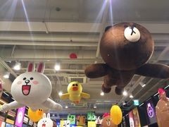 -LINE FRIENDS Garosu-gil Flagship Store
