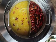 -重庆巴将军原味火锅(世贸店)