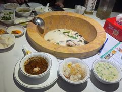 -鲜呦蒸汽石锅鱼(北辰路店)