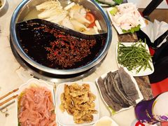 -朱氏胖子烂火锅(洪崖洞店)