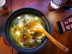 -周鱼小馆石锅酸菜鱼(活力汇店)