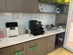 -龙格亲子游泳·水育早教运动中心(龙湾天街店)