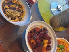 -川流不息·地道川菜·小龙虾(松东路店)