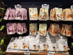 -三只松鼠(世欧广场店)