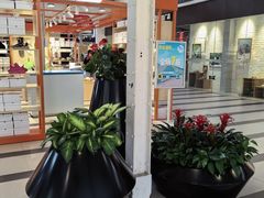 -TIMES CITY OUTLETS 时代·城市·奥特莱斯(上海国际时尚中心店)