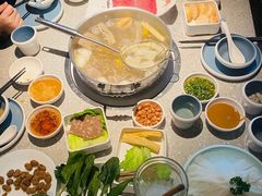 -左庭右院鲜牛肉火锅(环球港店)