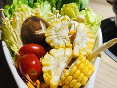 蔬菜拼盘-探窝·竹笙椰子鸡(杨箕店)