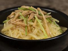 松茸土豆丝-天顺渔港·海景餐厅(星海广场店)