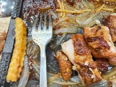 -香港新发烧腊茶餐厅(水围店)
