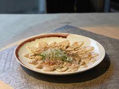 -穹六人间 people 6(岳阳路店)
