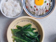 -悦芽照护月嫂+育儿嫂(杭州店)