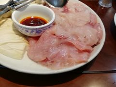 鱼片鱼圆火锅-湖鲜楼