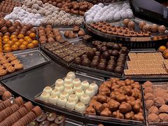 -Laderach 莱德拉(上海环贸iapm店)