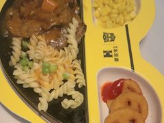 -豪客来牛排(华创国际广场店)