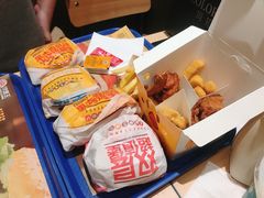 -汉堡王(下沙银泰店)